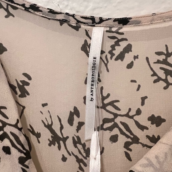 Anthropologie flowy dresses - Picture 4 of 7